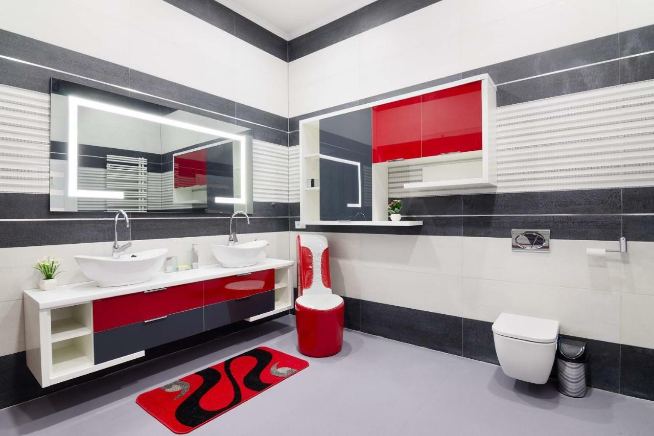 Red Passion Deluxe At Gozsdu Lejlighed Budapest