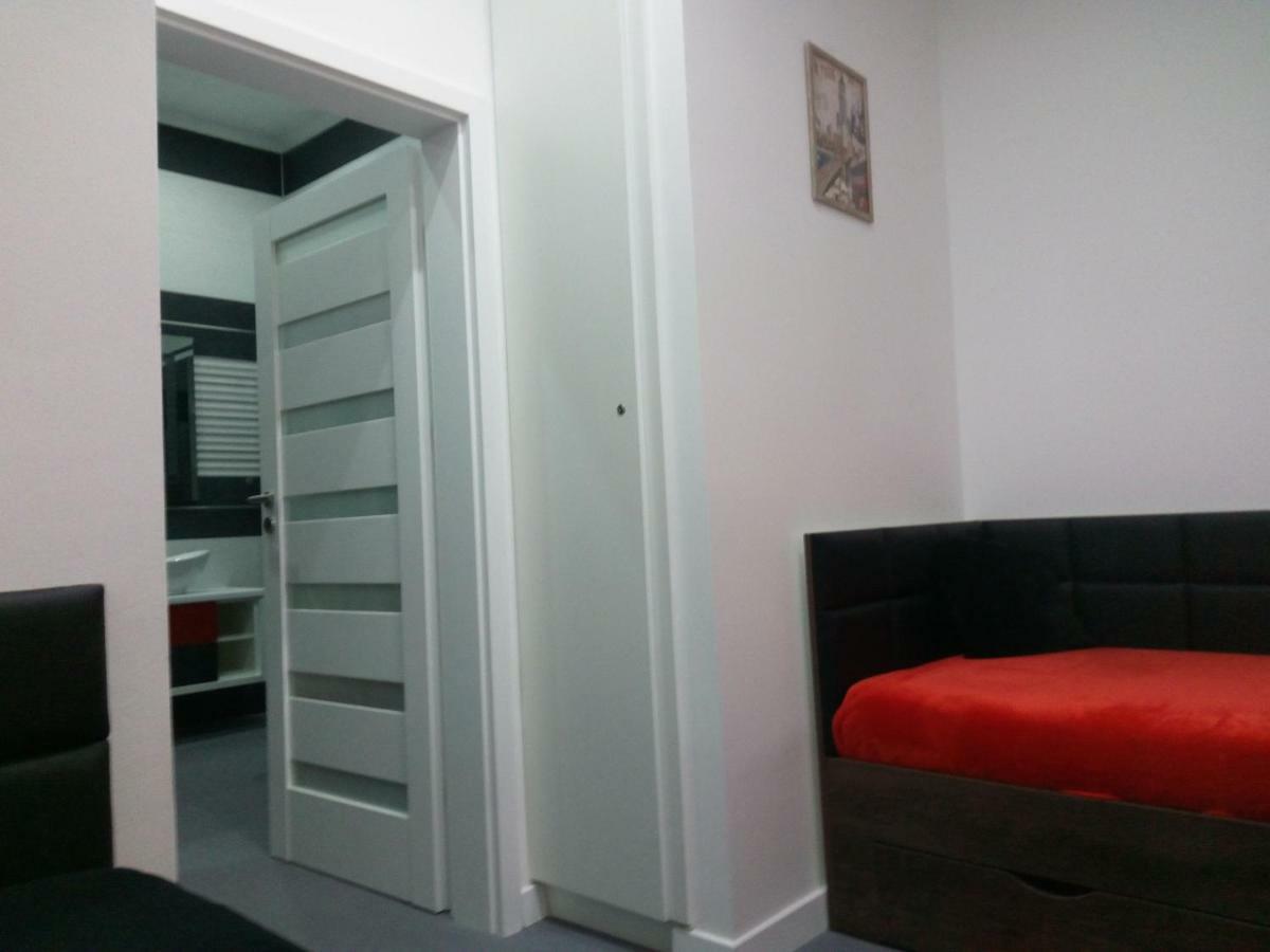 Apartamento Red Passion Deluxe At Gozsdu Budapeste